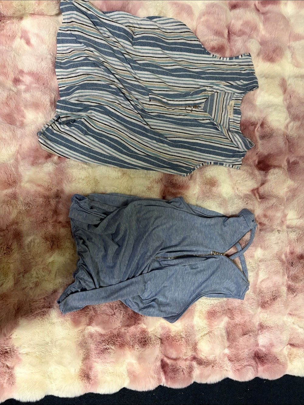 Women's Blue Striped Sleeveless Top & Solid Blue Tank Set